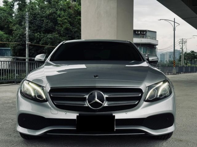 M-BENZ賓士 E200  第3張相片