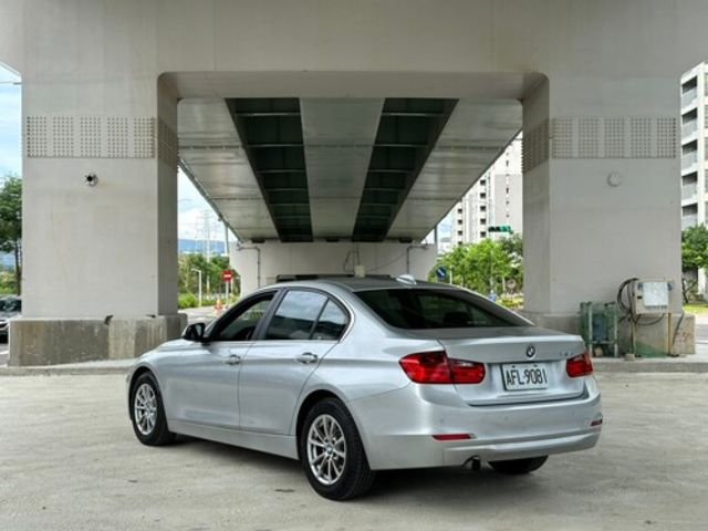 BMW寶馬 316I  第3張相片