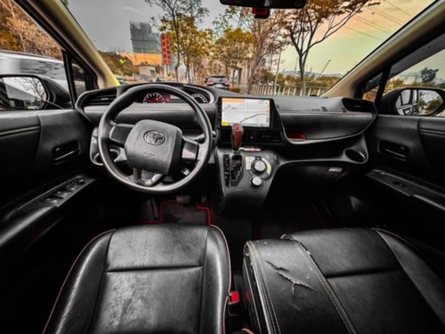 TOYOTA豐田 SIENTA  第6張相片