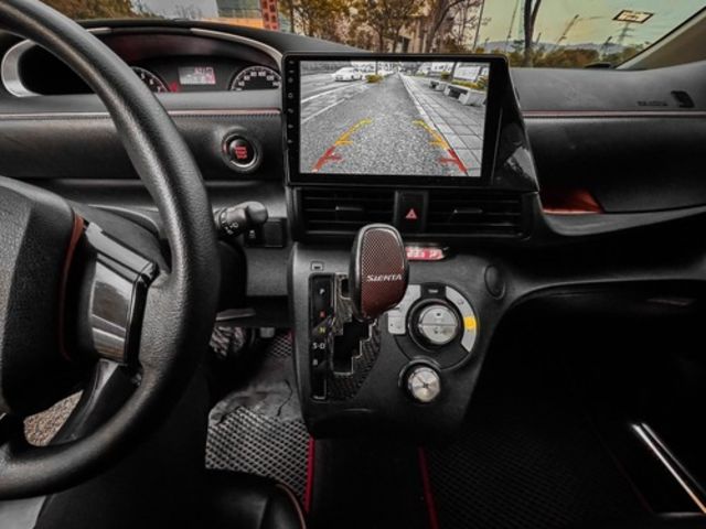 TOYOTA豐田 SIENTA  第7張相片