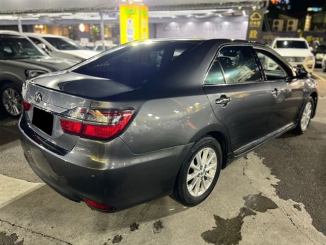 TOYOTA豐田 CAMRY  第2張相片