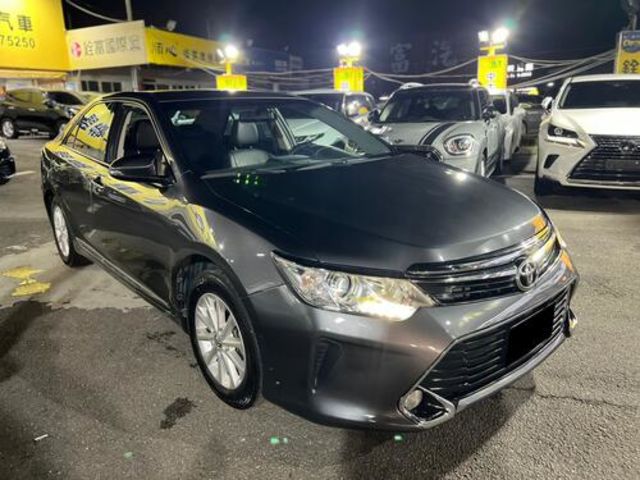 TOYOTA豐田 CAMRY  第3張相片