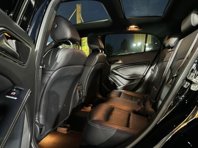 M-BENZ賓士 GLA250  第6張相片