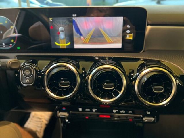 M-BENZ賓士 A250  第11張相片