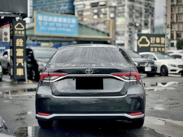 TOYOTA豐田 ALTIS  第4張相片