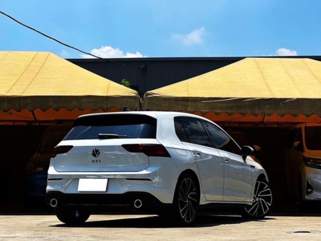 VOLKSWAGEN福斯 GOLF GTI  第2張相片