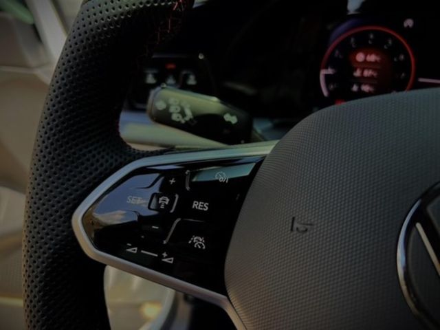 VOLKSWAGEN福斯 GOLF GTI  第4張相片