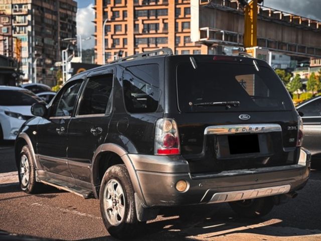 FORD福特 ESCAPE  第2張相片