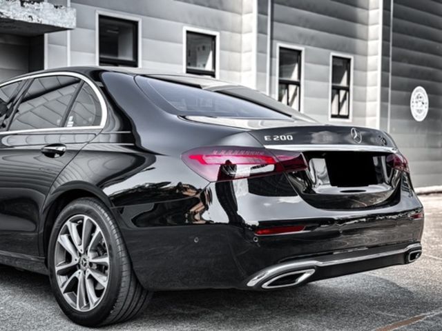 M-BENZ賓士 E200  第6張相片