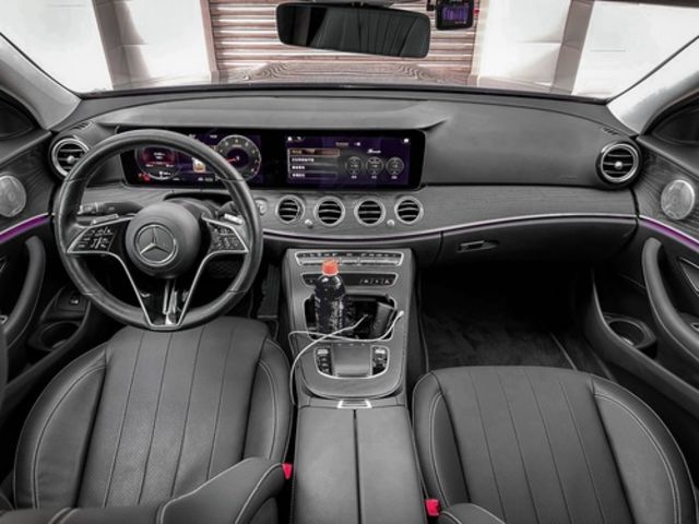 M-BENZ賓士 E200  第10張相片