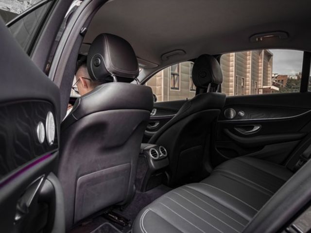 M-BENZ賓士 E200  第16張相片