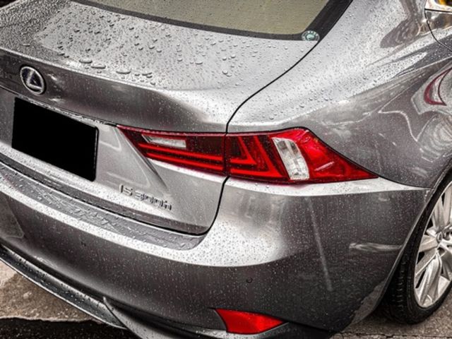 LEXUS凌志 IS 300H  第4張相片