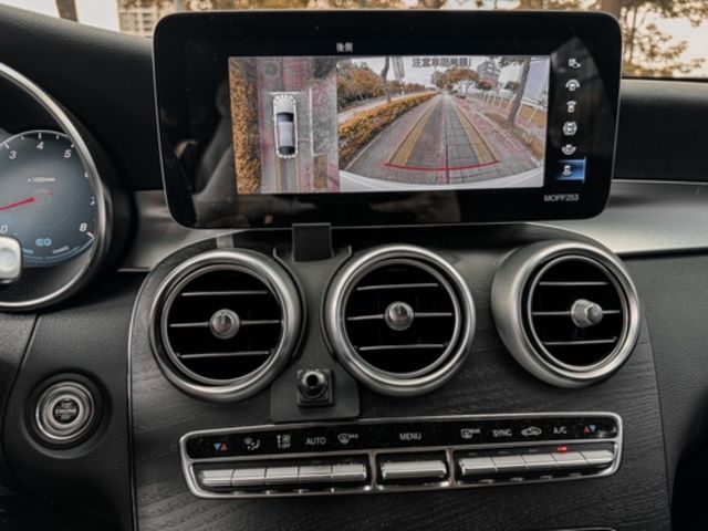 M-BENZ賓士 GLC300 AMG COUPE  第8張相片