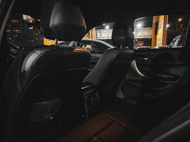 BMW寶馬 116I  第11張相片