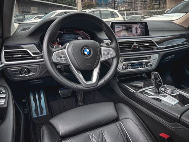 BMW寶馬 730I  第5張相片