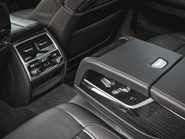 BMW寶馬 730I  第8張相片