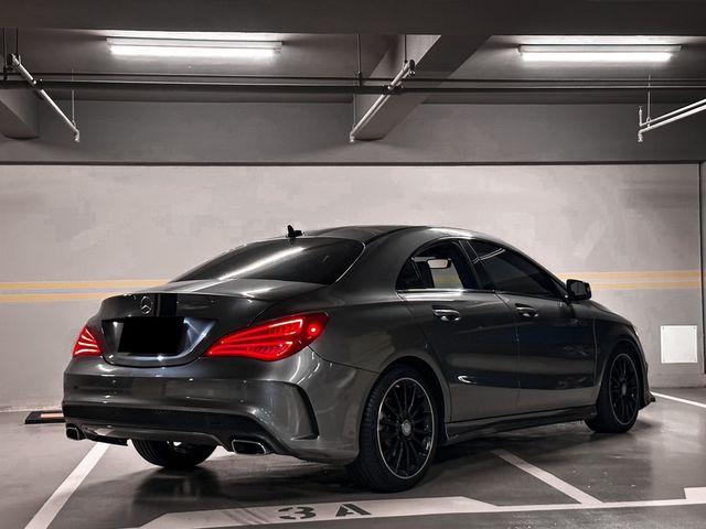 M-BENZ賓士 CLA250  第3張相片