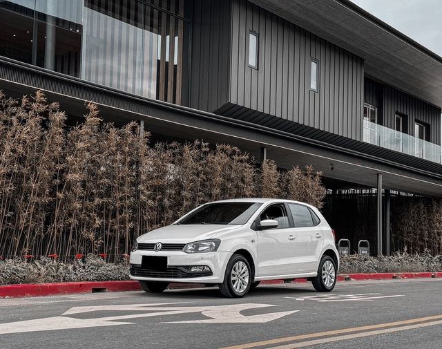 VOLKSWAGEN福斯 POLO  第1張相片