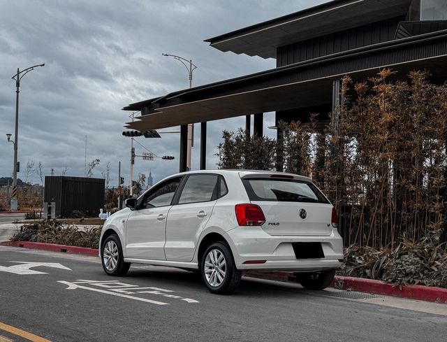 VOLKSWAGEN福斯 POLO  第3張相片