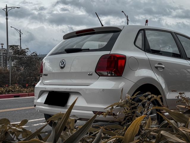 VOLKSWAGEN福斯 POLO  第4張相片