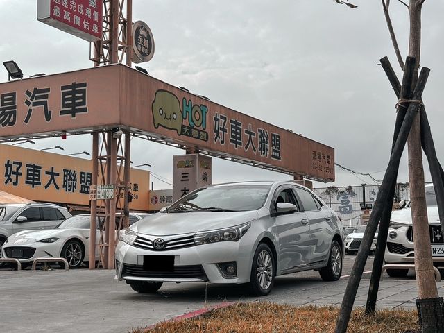 TOYOTA豐田 ALTIS  第1張相片