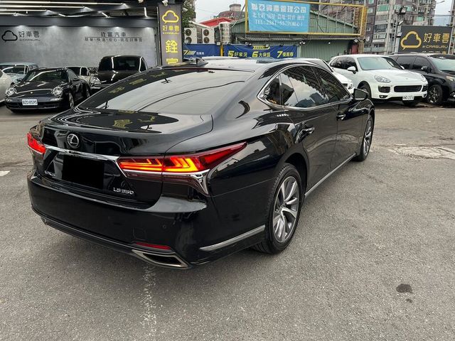 LEXUS凌志 LS350  第2張相片