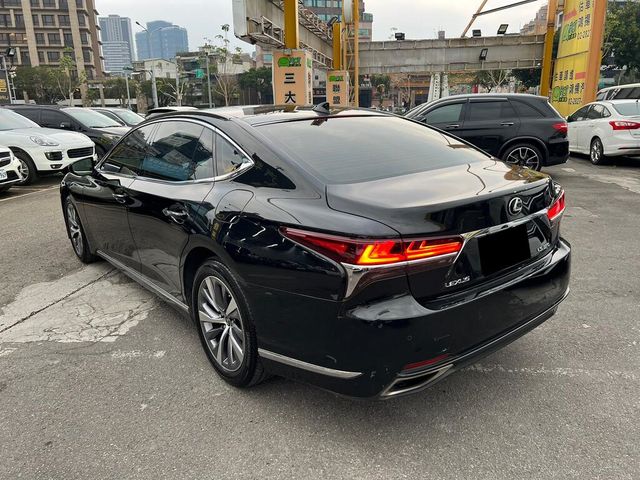 LEXUS凌志 LS350  第5張相片
