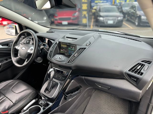 FORD福特 KUGA  第14張相片