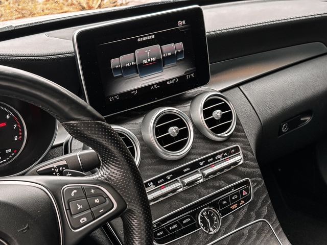 M-BENZ賓士 C300  第8張相片