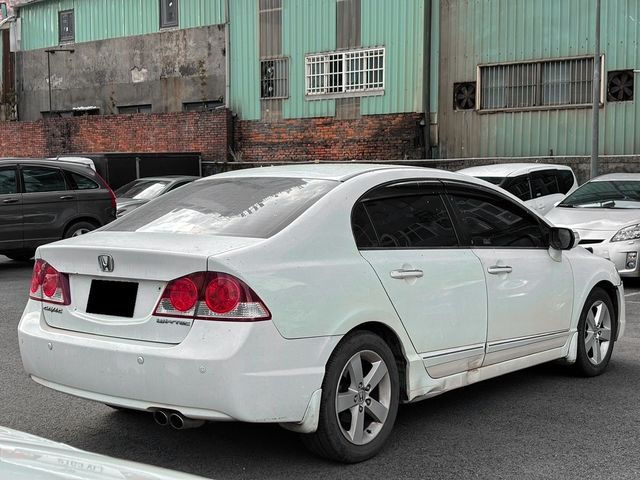 HONDA本田 CIVIC  第2張相片