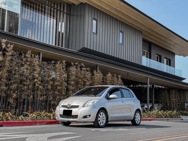 TOYOTA豐田 YARIS  第1張相片