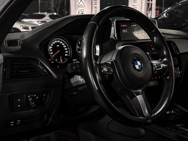 BMW寶馬 120I  第7張相片