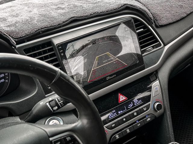 HYUNDAI現代 ELANTRA  第4張相片