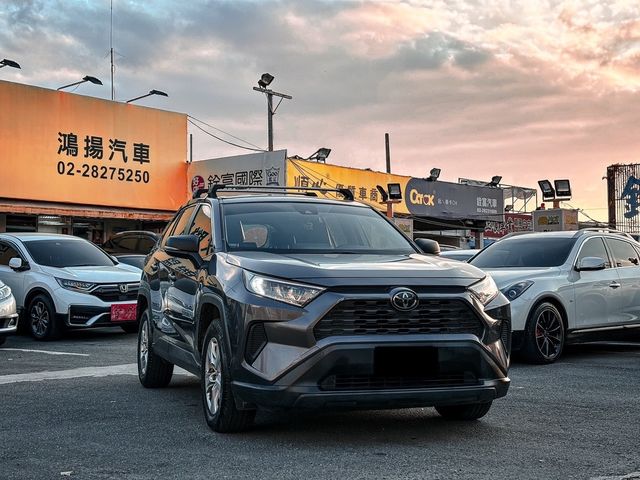 TOYOTA豐田 RAV4  第1張相片