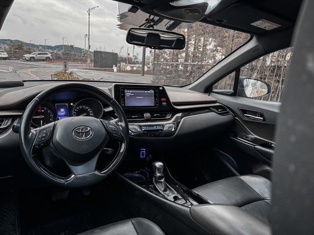 TOYOTA豐田 C-HR  第6張相片
