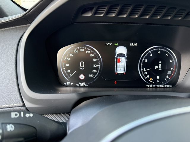 VOLVO富豪 XC90  第14張相片