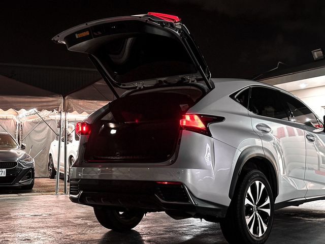 LEXUS凌志 NX200  第3張相片