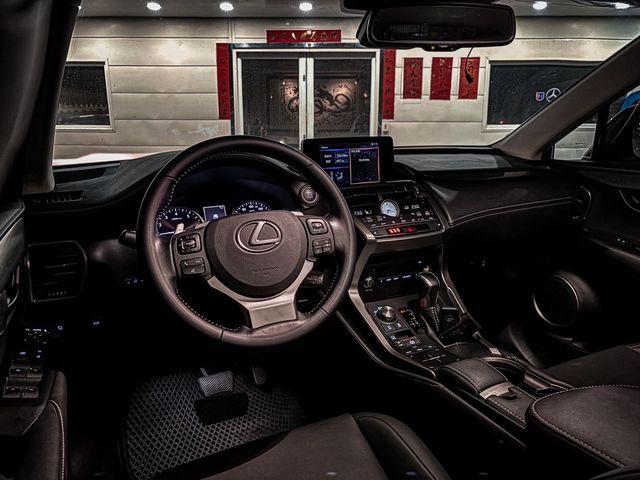 LEXUS凌志 NX200  第4張相片