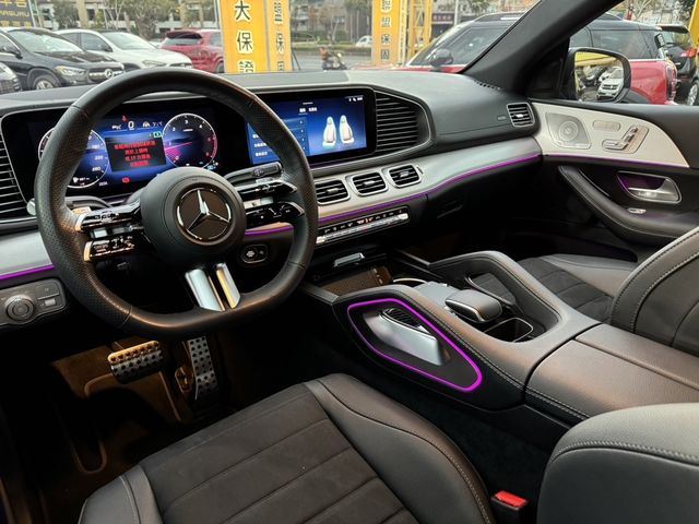 M-BENZ賓士 GLE300D  第5張相片