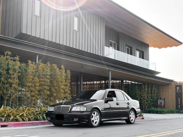 M-BENZ賓士 C230  第1張相片