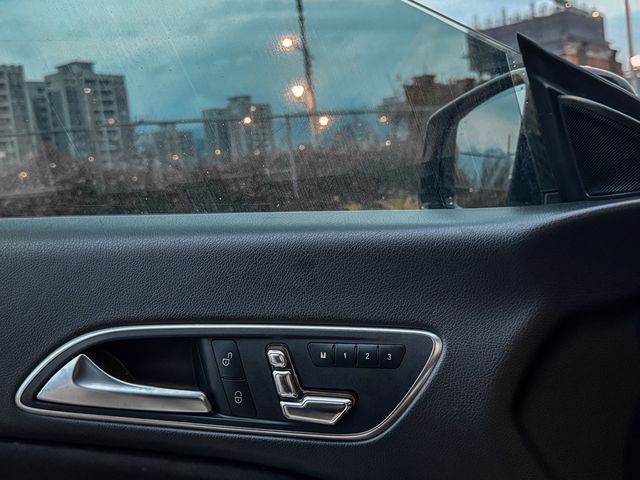 M-BENZ賓士 CLA250  第9張相片