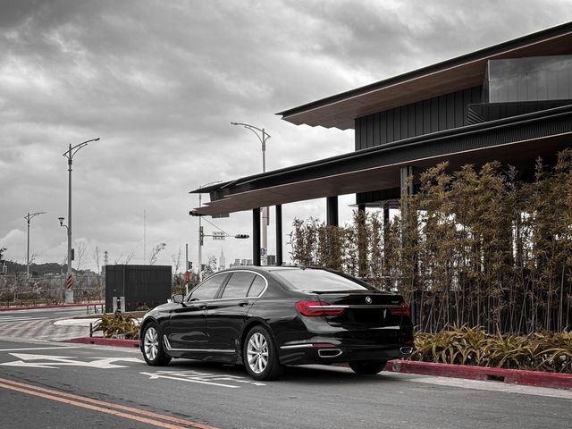 BMW寶馬 730I  第2張相片