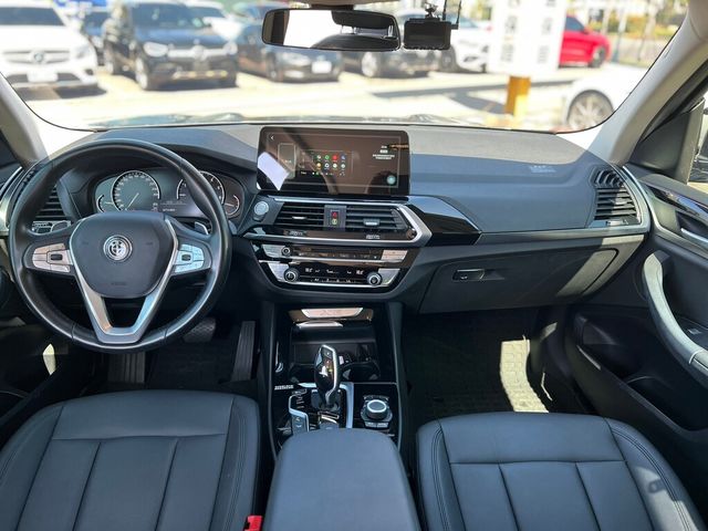 BMW寶馬 X3  第12張相片