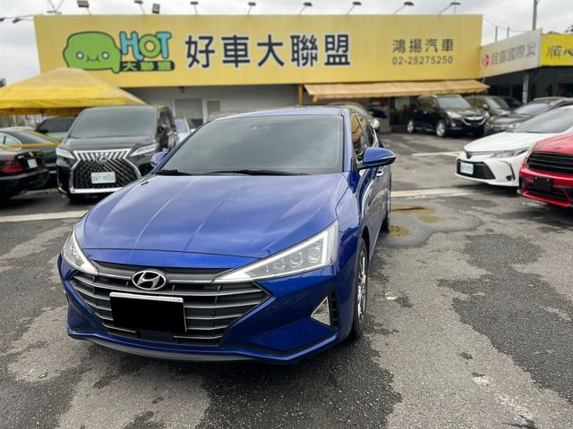 HYUNDAI現代 ELANTRA  第1張相片