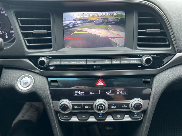 HYUNDAI現代 ELANTRA  第19張相片