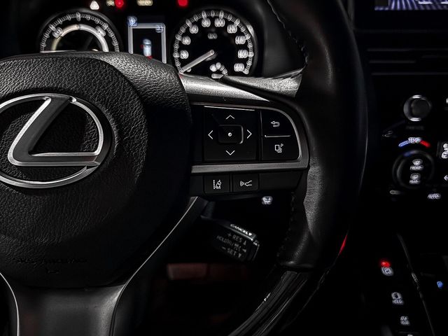LEXUS凌志 LM300H  第19張相片