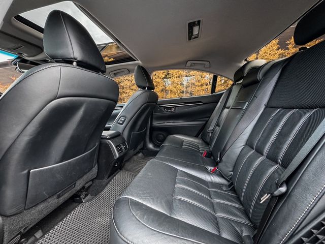 LEXUS凌志 ES300H  第9張相片