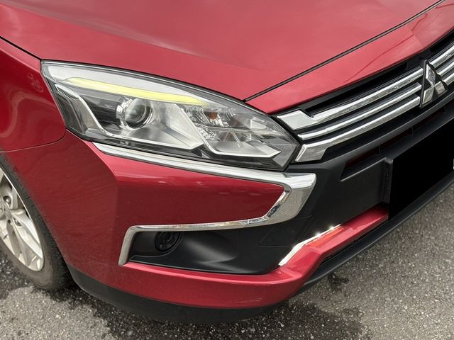 MITSUBISHI三菱 COLT PLUS  第3張相片