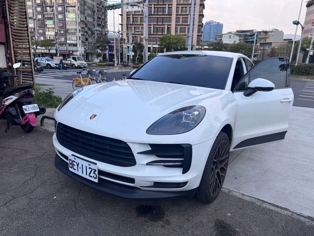 PORSCHE保時捷 MACAN  第1張相片