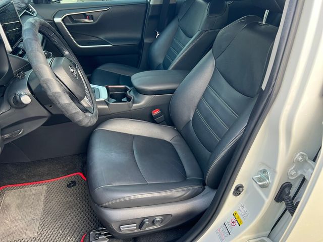 TOYOTA豐田 RAV4  第11張相片